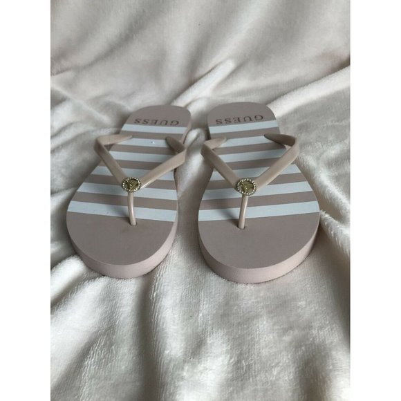 Women’s Sandals Size 11 Guess WG LENT13-C Light Pink strips Style Flip Flops - Picture 10 of 10
